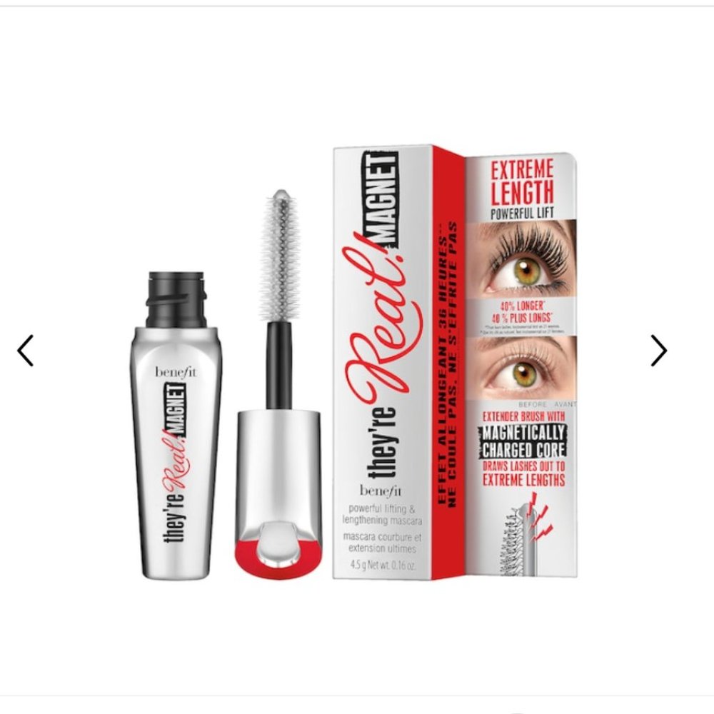 Benefit They're Real Magnet Mascara in Black mini